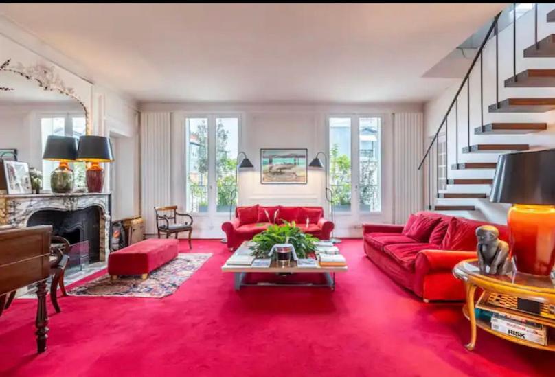 4 Bedroom Luxury Eiffel Tower *