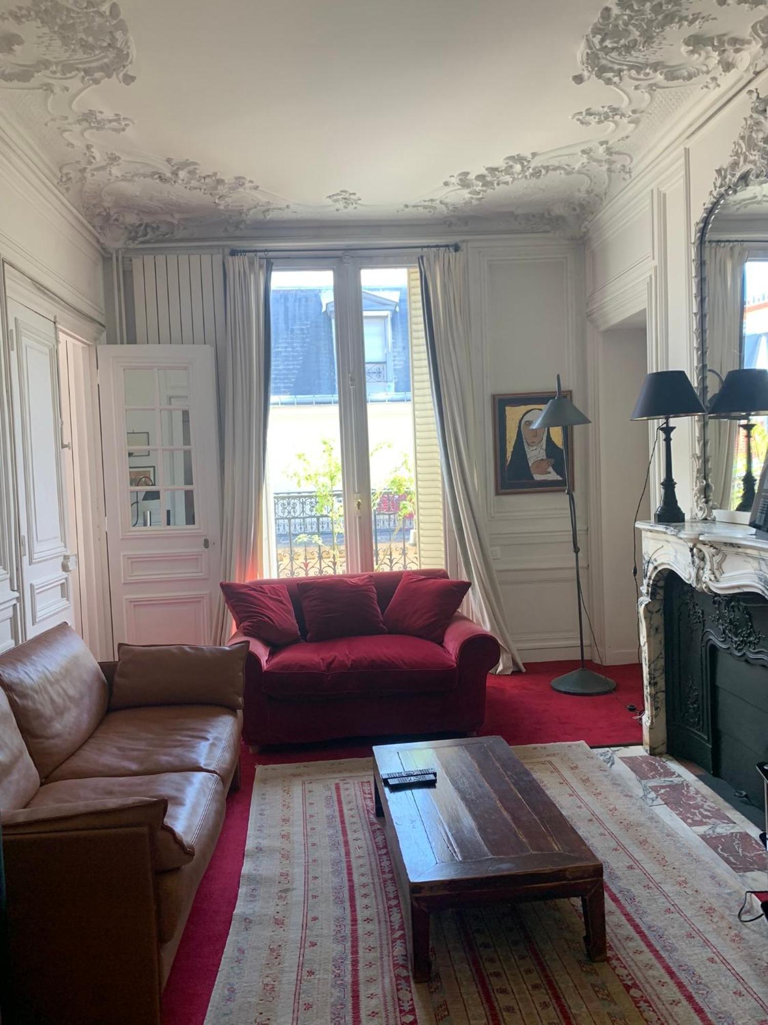 4 Bedroom Luxury Eiffel Tower *